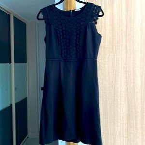 Q&A sexy stretchy black dress knee length awesome front sz M